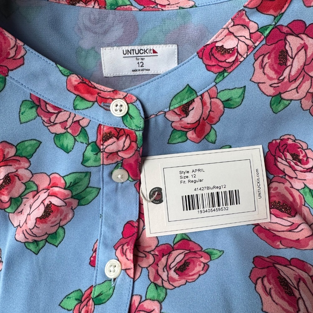 UNTUCKit Blue and Pink Floral Long Sleeve Dress - Picture 4 of 6